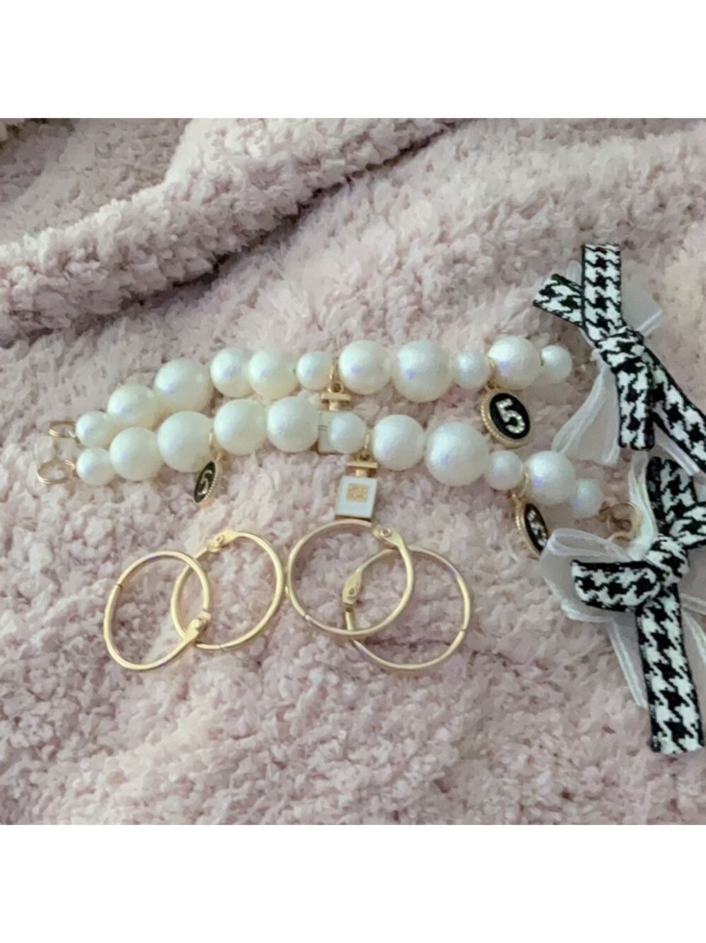 Purse or Crock Charms Set Gingham Bow and No 5 Charms